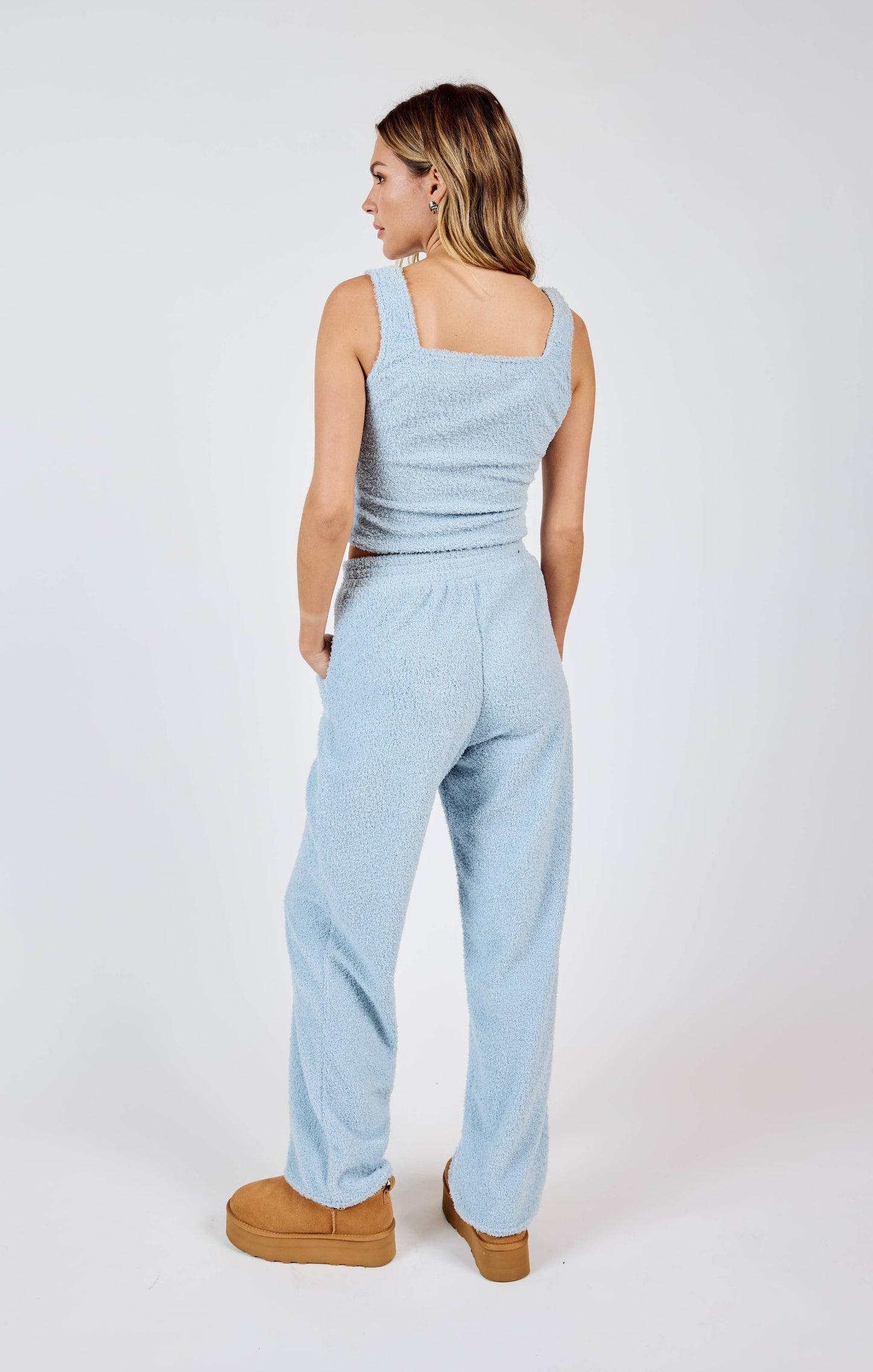 Mind You Cropped Knit Top (blue)